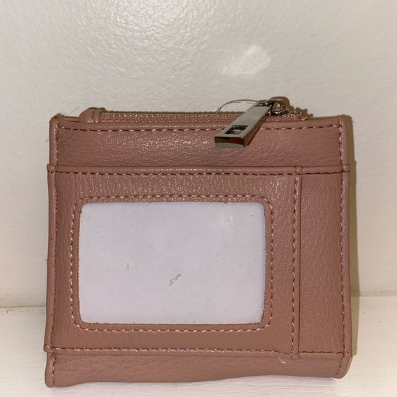 BRAND NEW WITH TAGS blush faux leather wallet - Picture 3 of 4